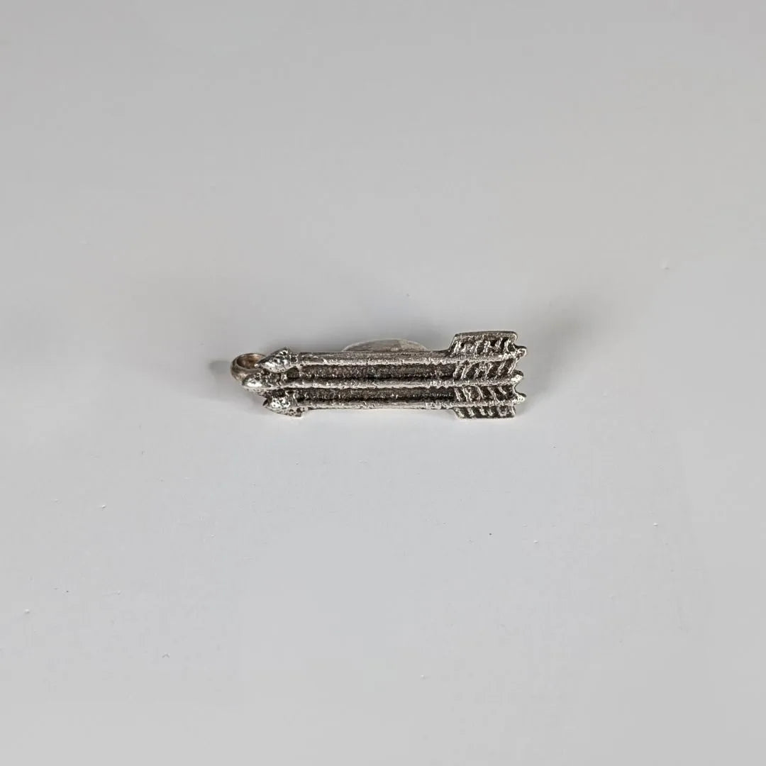 "Arrow Trio" Sterling Silver Charm Pendant with Turquoise. Front view